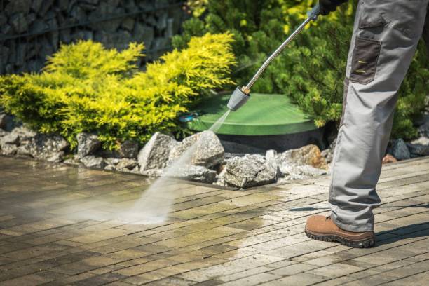 Spring Cleaning in Rossmoor, CA