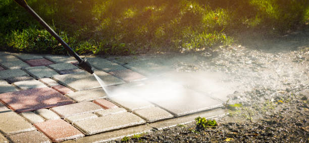 Best Graffiti Removal  in Rossmoor, CA